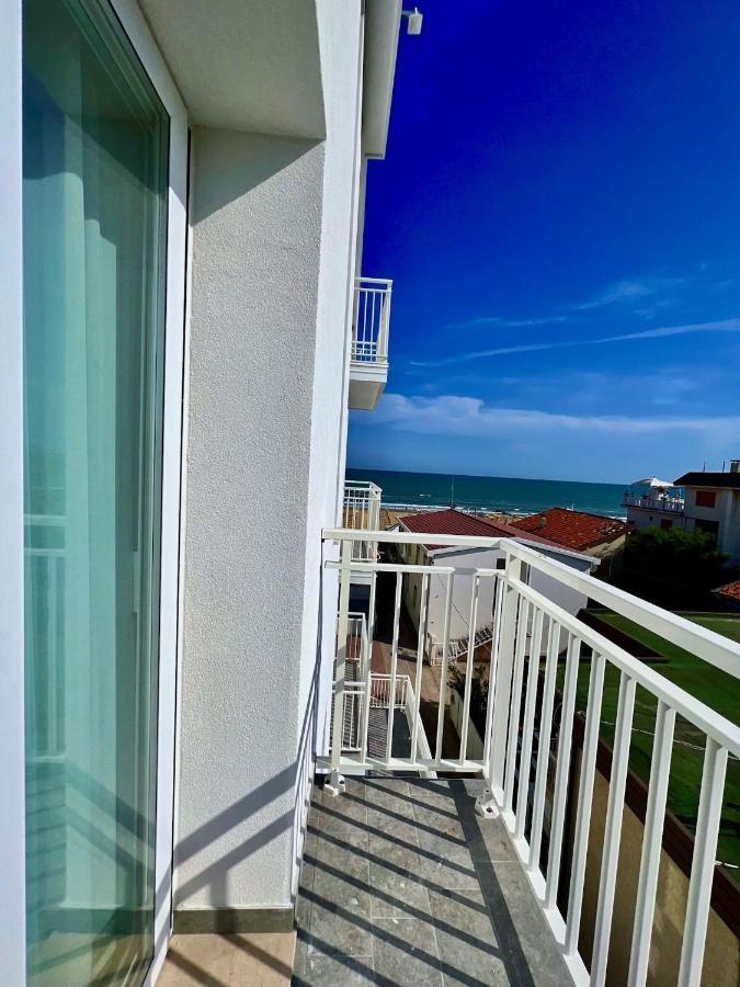 Hotel Terramare Lido di Jesolo Exterior photo